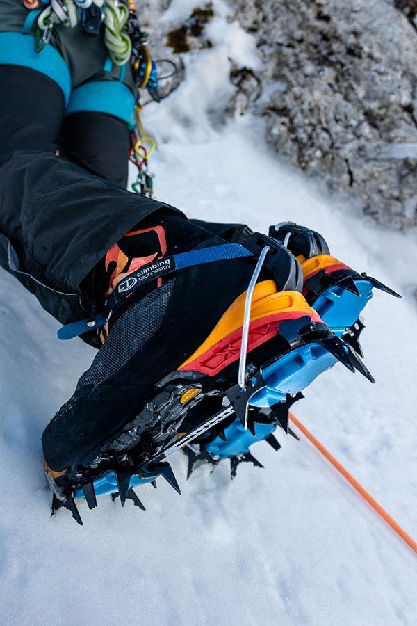 folosească colțari automatici