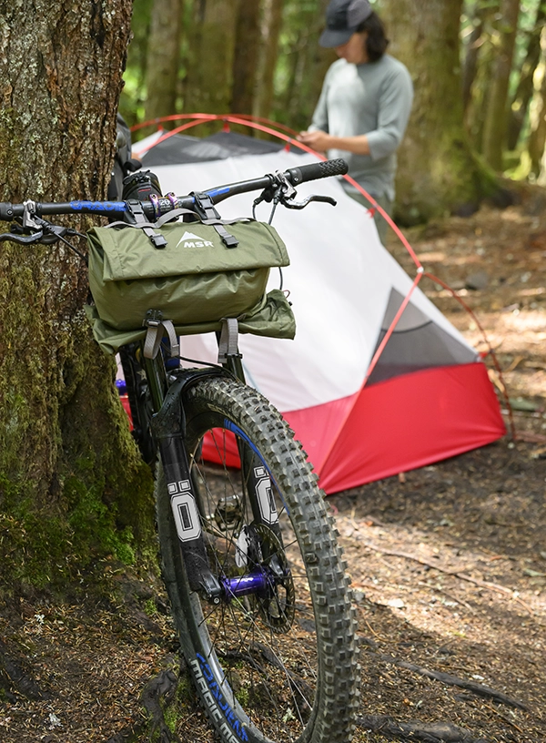 Ce cort pentru 2 persoane?