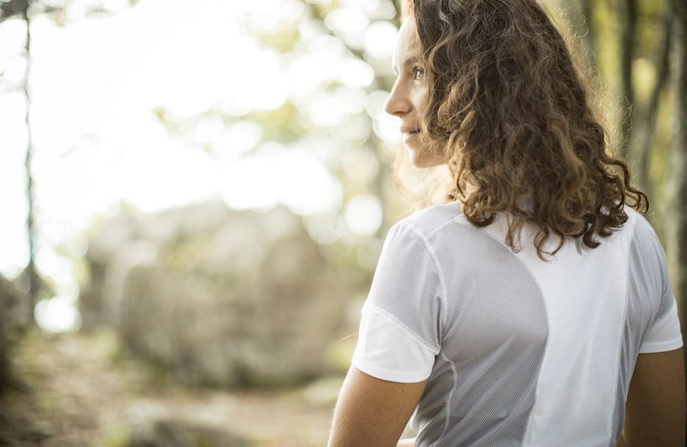 tricou termic pentru munte de la Salomon