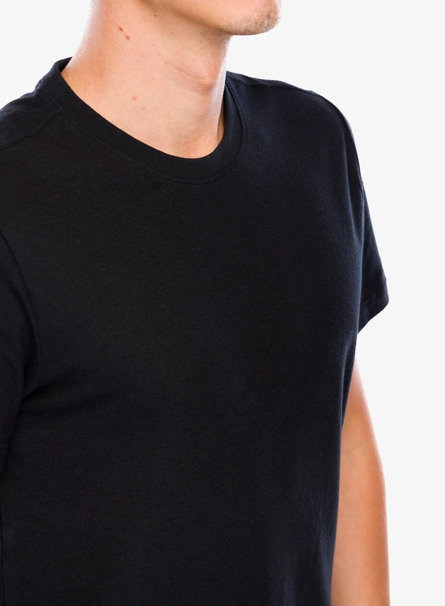 Tricou lana merinos Smartwool Perfect Crew Tee - black