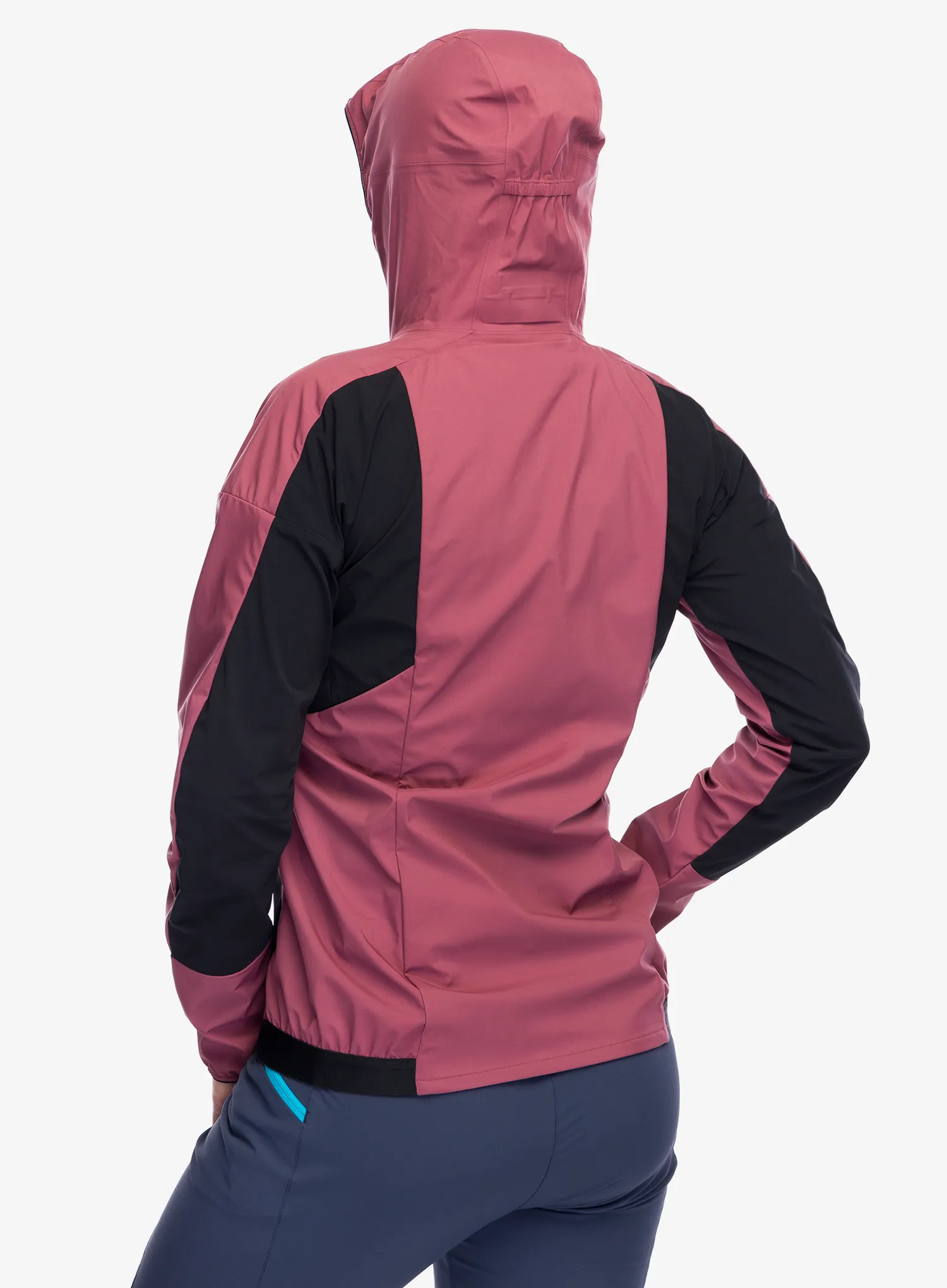 Geaca softshell femei adidas TERREX Techrock GORE-TEX WINDSTOPPER Softshell Jkt - quiet crimson/blk