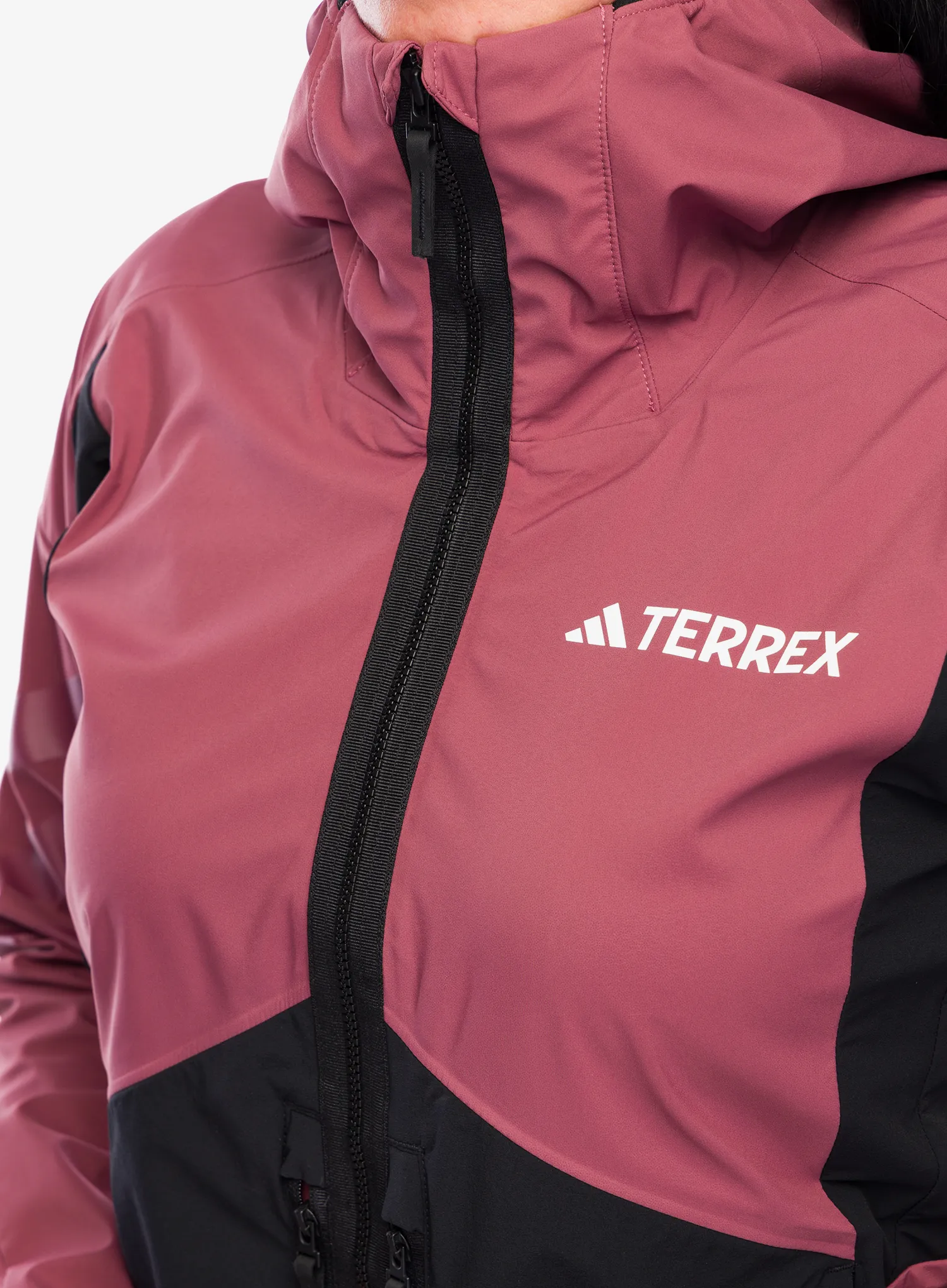 Geaca softshell femei adidas TERREX Techrock GORE-TEX WINDSTOPPER Softshell Jkt - quiet crimson/blk
