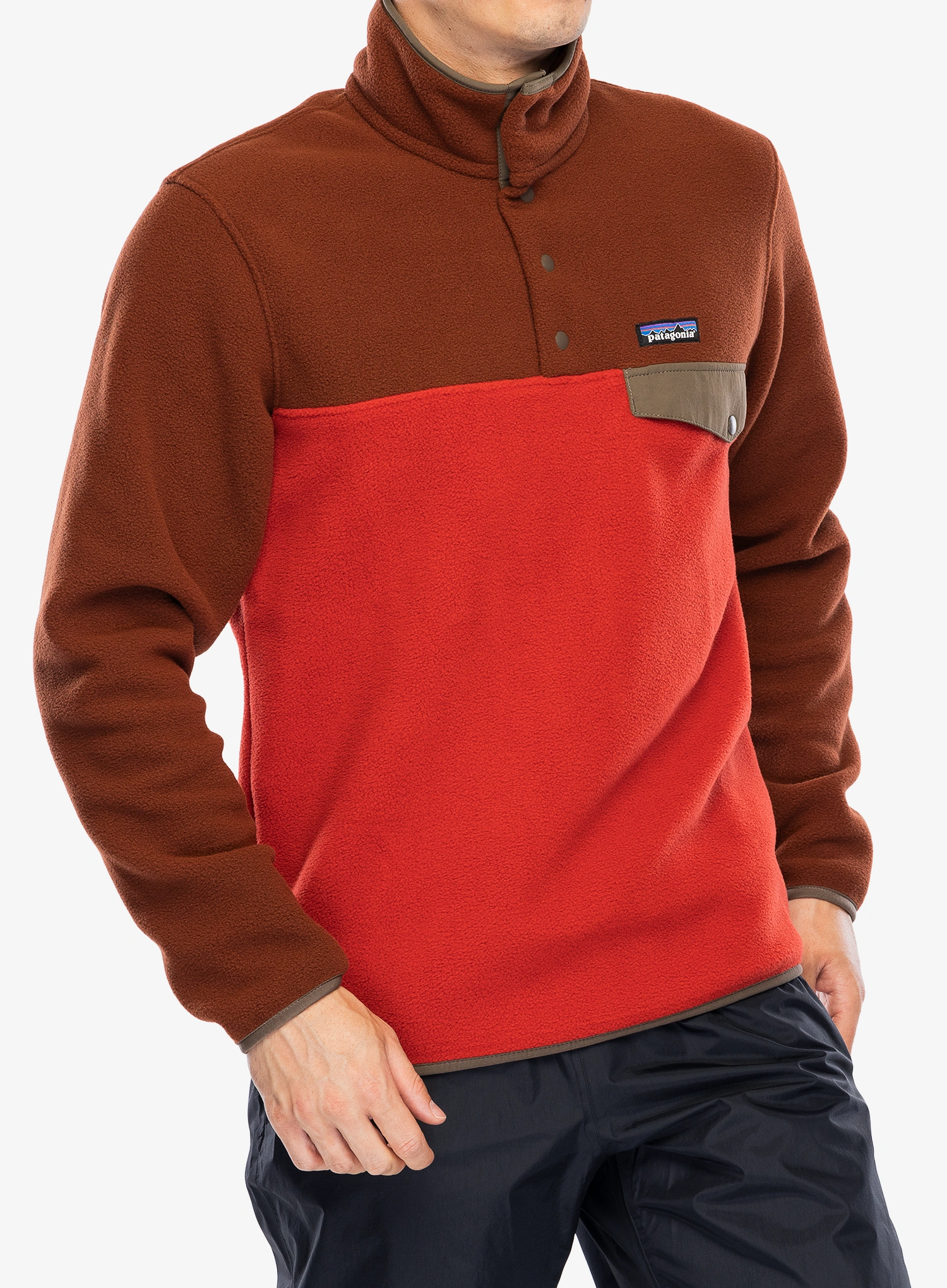 PatagoniaLightweightSynchSnap_TPullover_amanitare198077203179a.webp