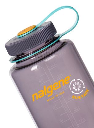 Sticla de apa de voiaj Nalgene Sustain Wide Mouth 32 oz (946 ml) - aubergine