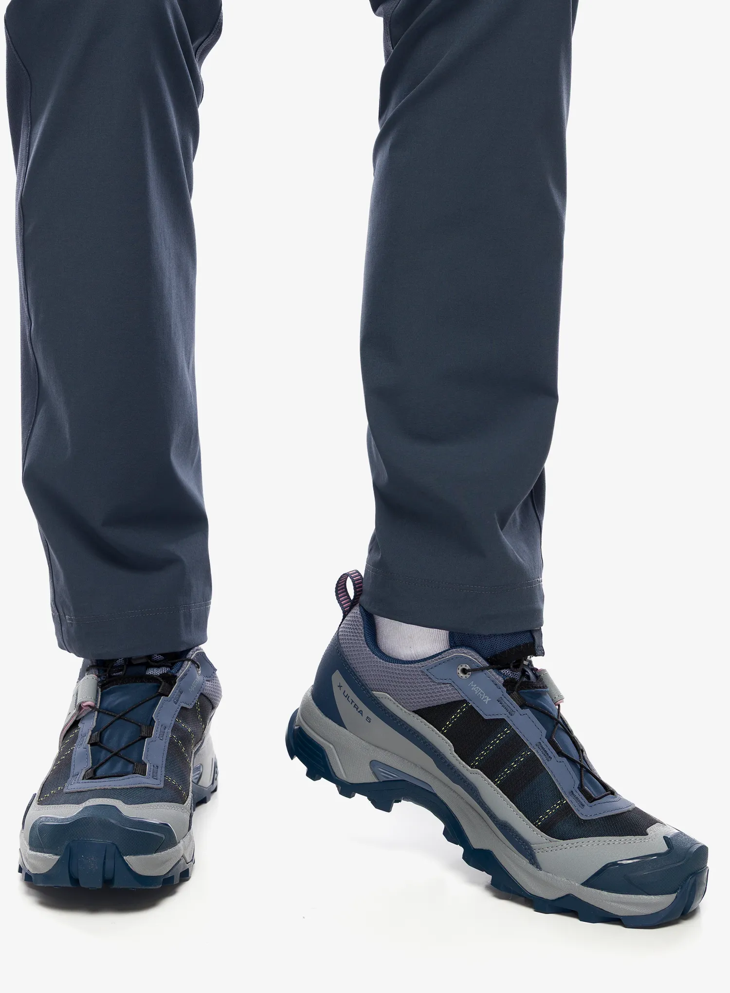 Pantofi GORE-TEX femei Salomon X Ultra 5 GTX - spellbound/monument/dusky