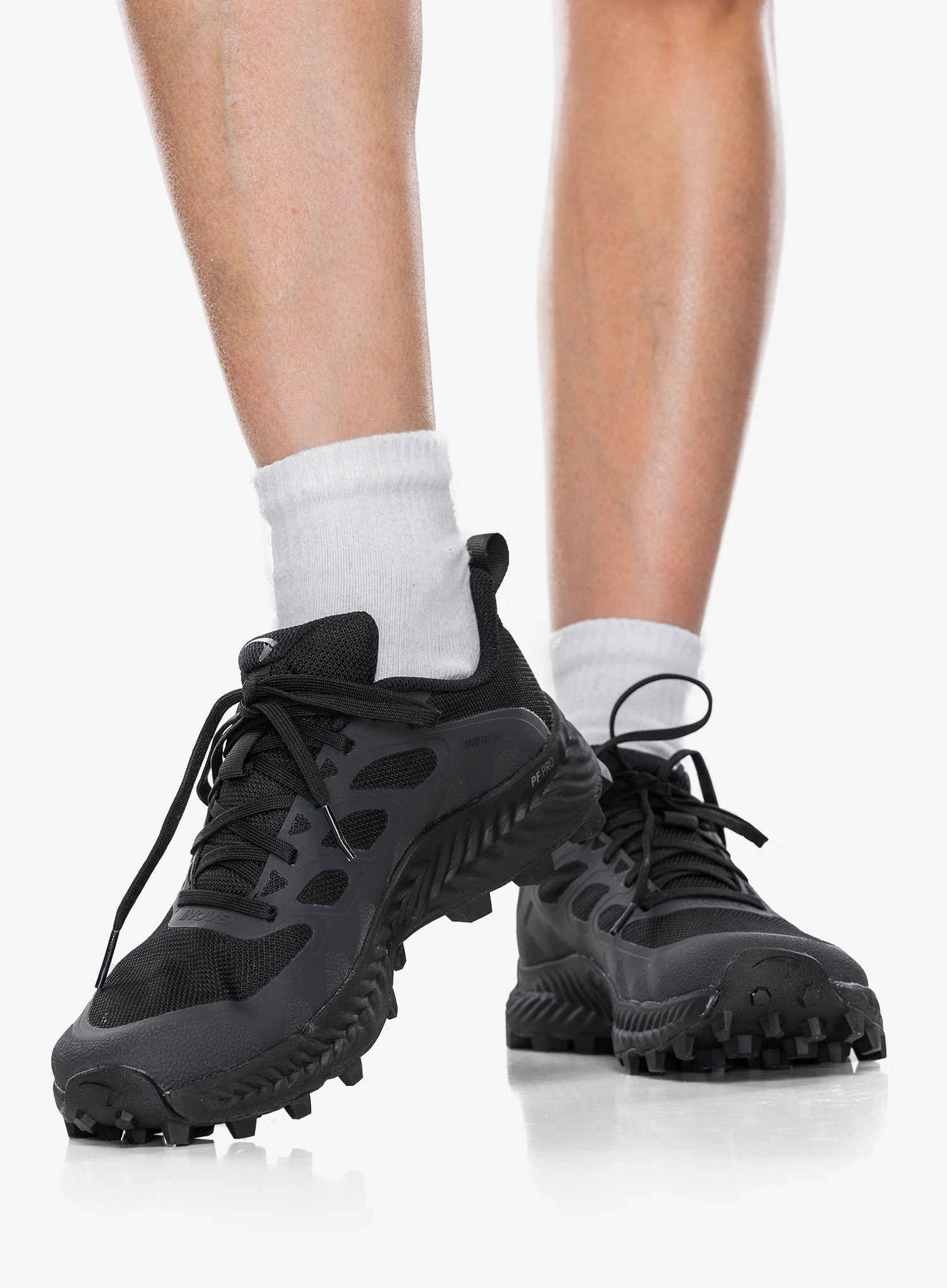 Pantofi alergare trail femei Inov-8 MudTalon Precision - black