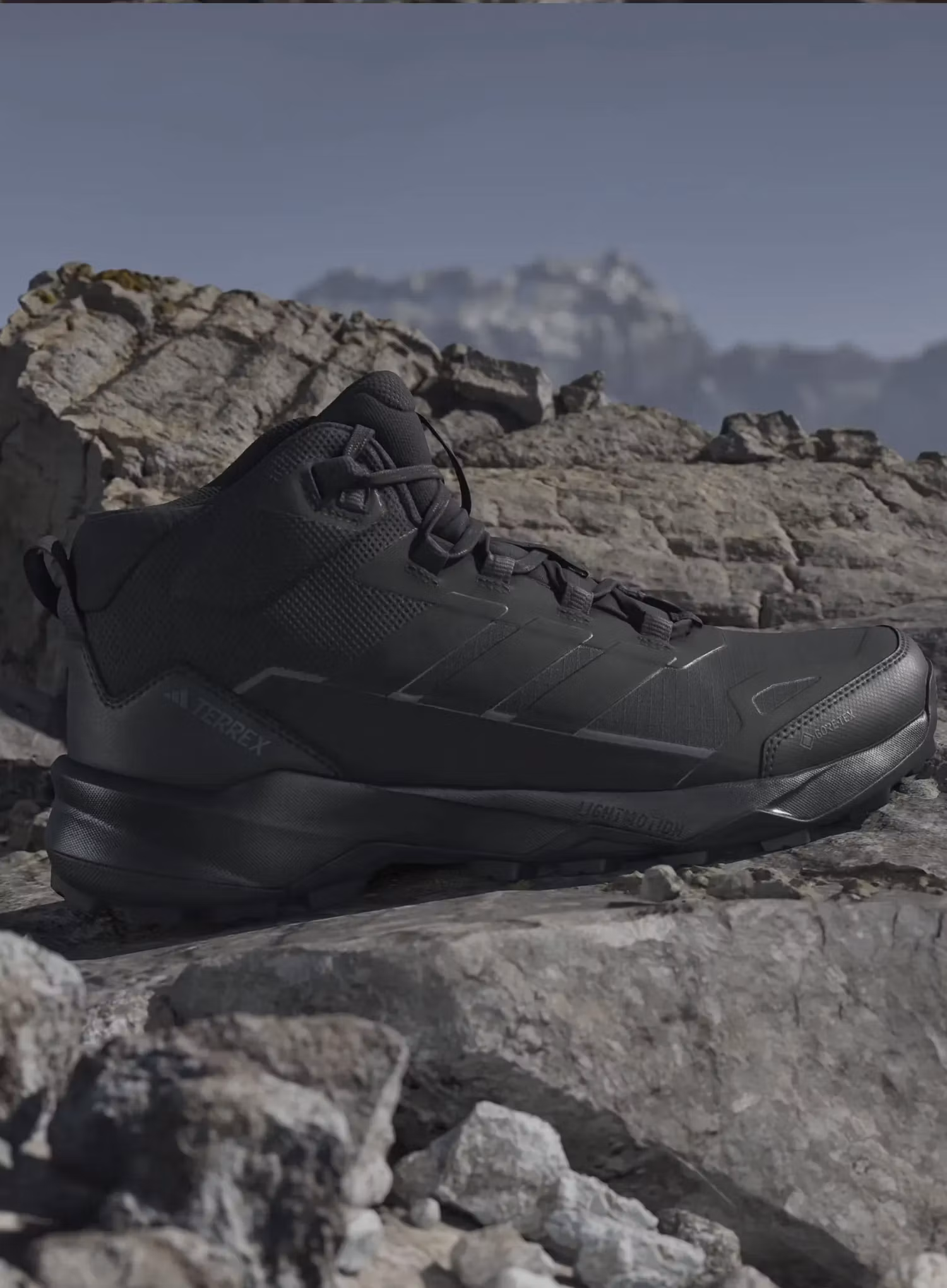 Ghete trekking adidas TERREX Skychaser AX5 Mid GTX - core black