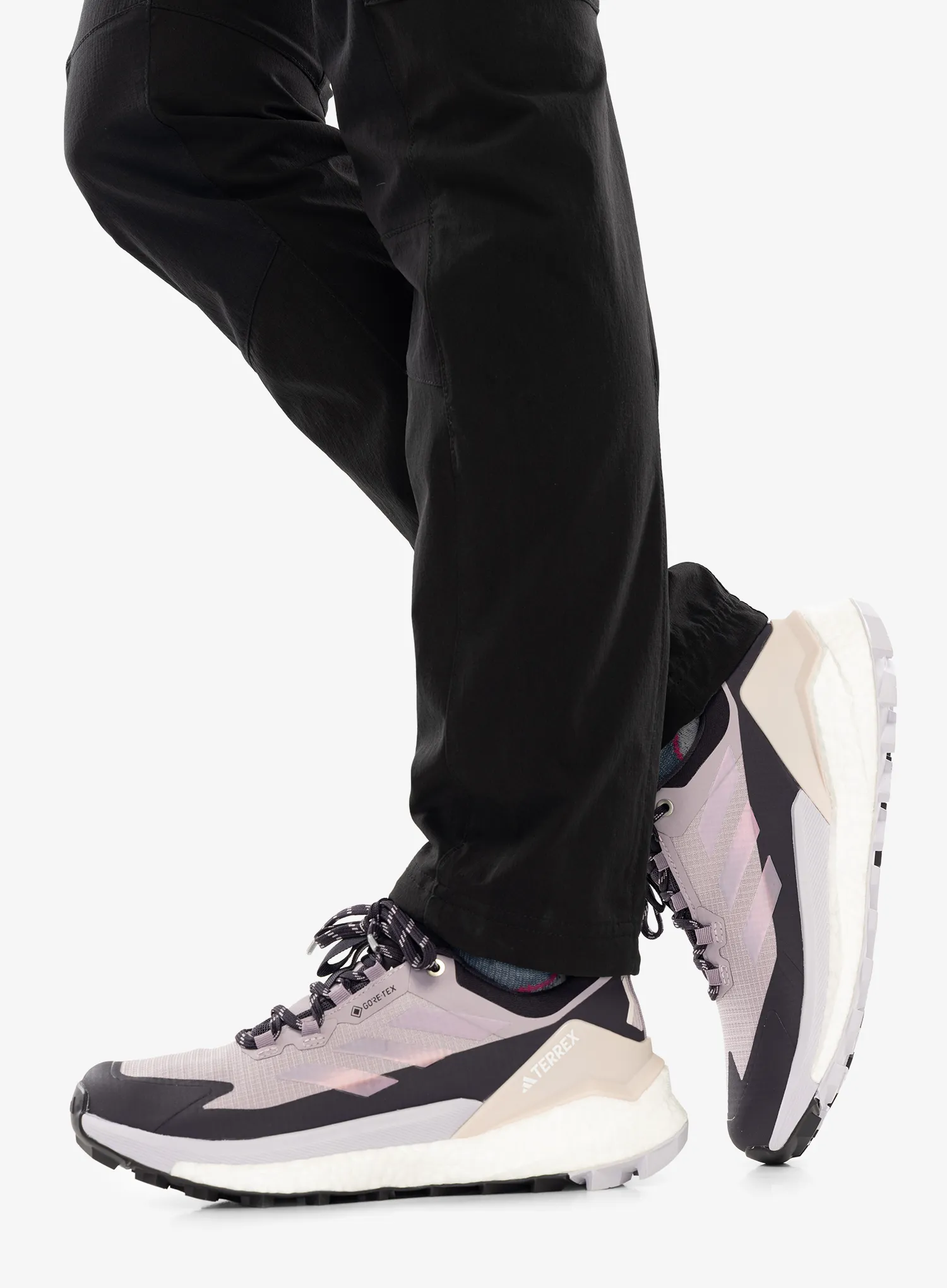 Pantofi drumetie femei adidas TERREX Free Hiker 2 Low GTX - prelo fig/silv dawn/aurora blk