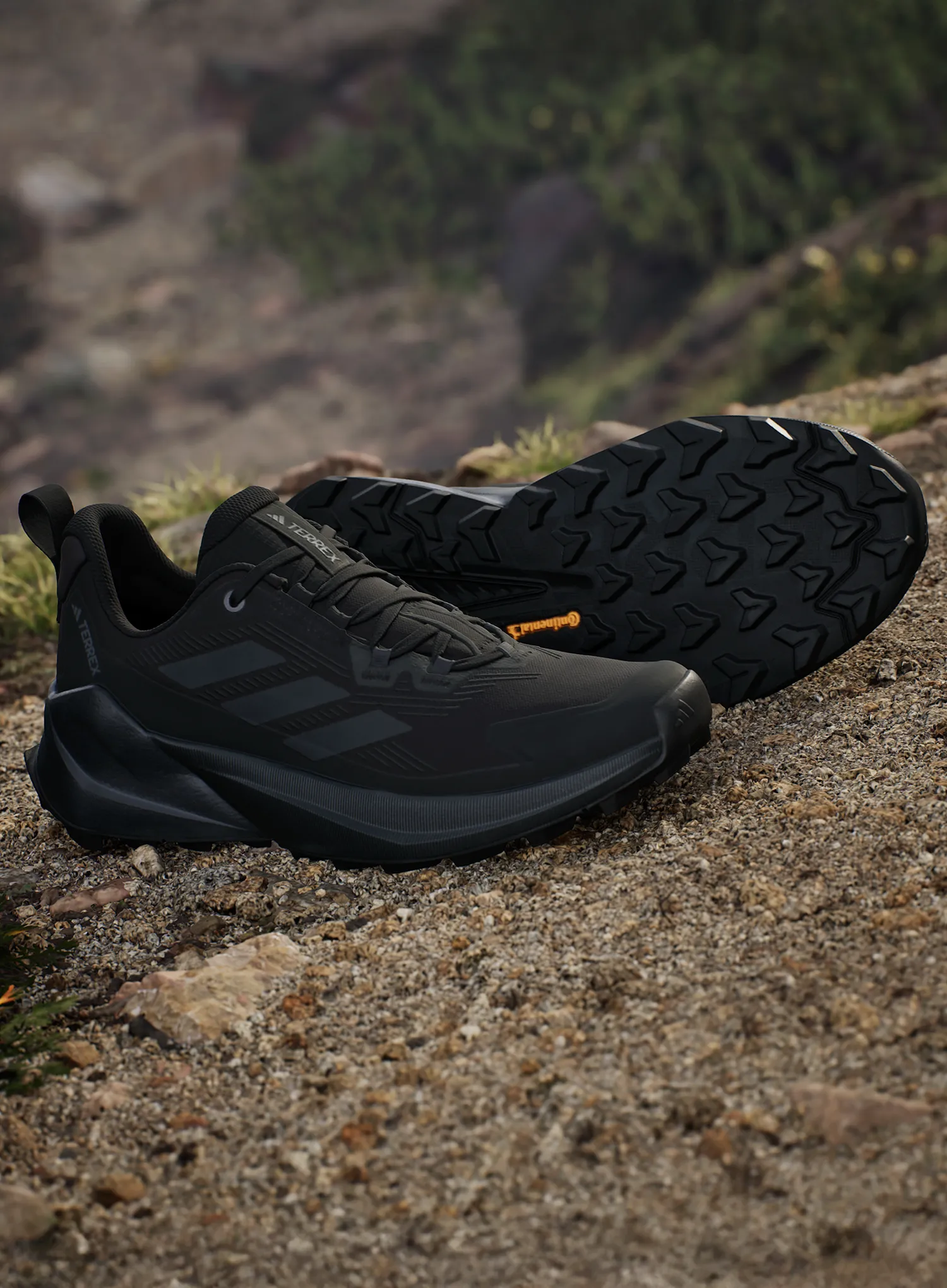 Pantofi drumetie femei adidas TERREX Trailmaker 2 - core blk/grey four/colleg gold
