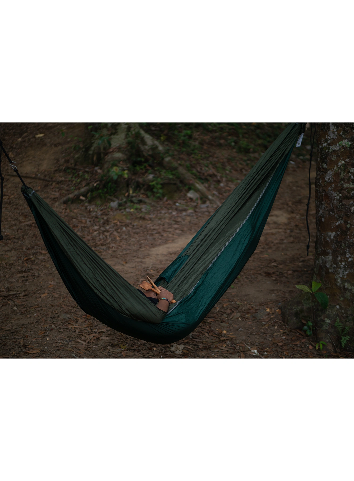 Hamac de voiaj Ticket To The Moon King Size Hammock - dark green/leaf green