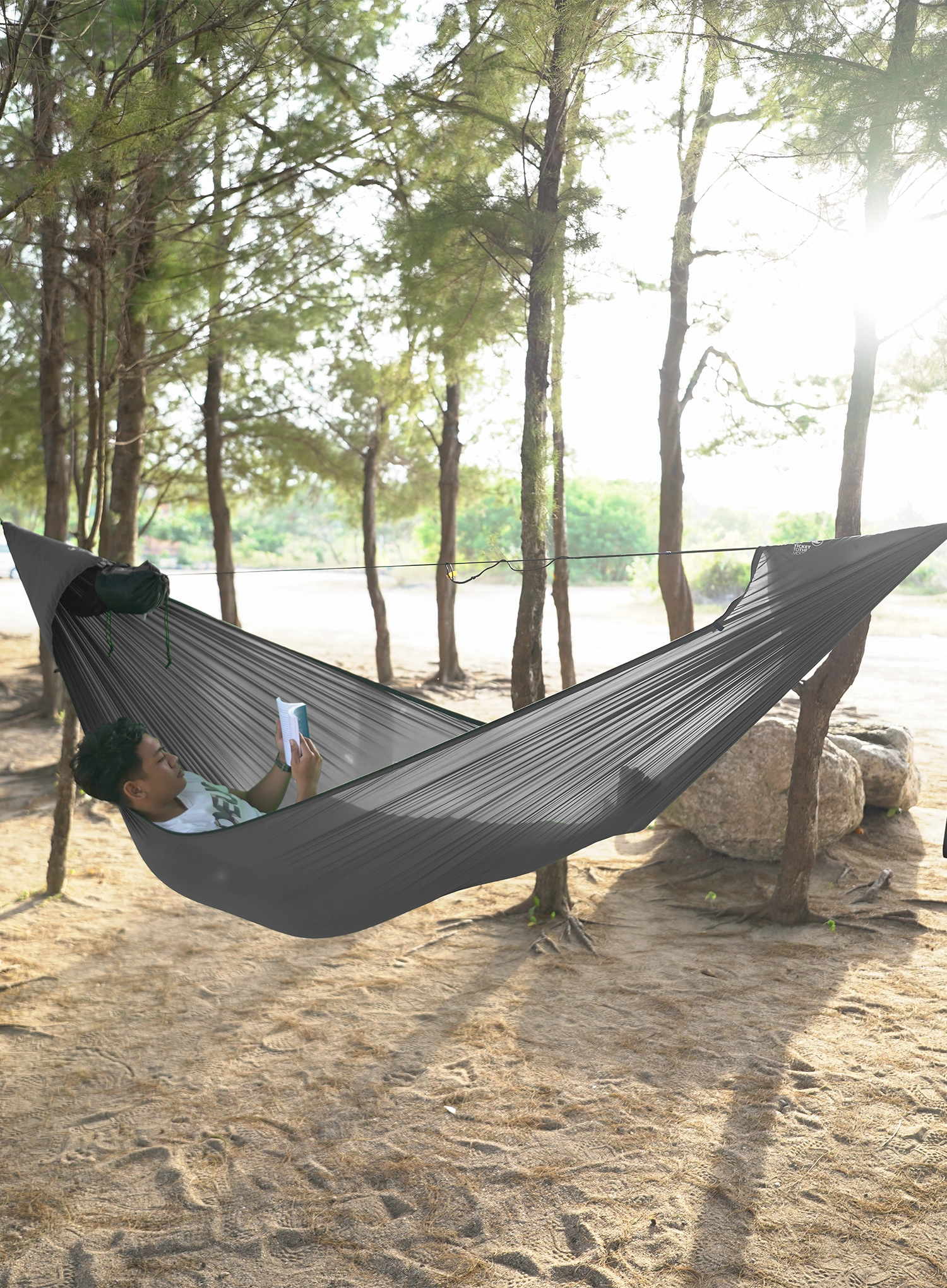 Hamac de voiaj Ticket To The Moon Lightest Pro Hammock - grey