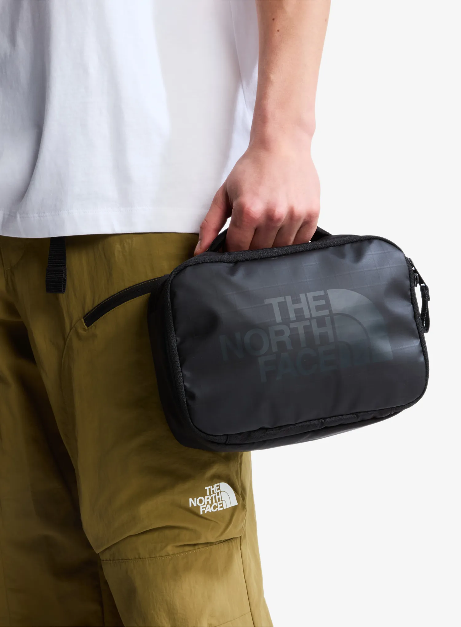 Geanta cosmetice The North Face Base Camp Voyager Toiletry Kit - black/grey