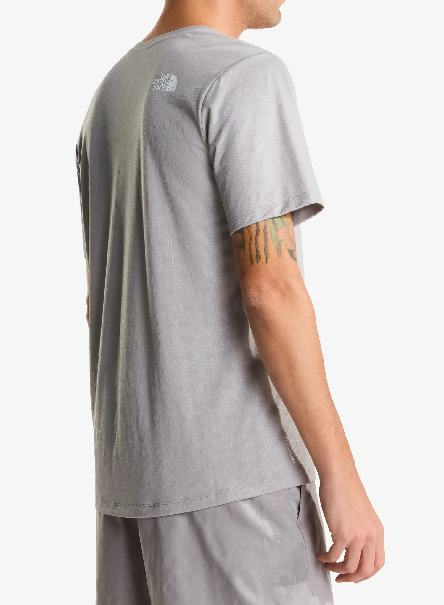 Tricou sport de antrenament The North Face 24/7 Pentadome Embossed Reg SS Tee - meld grey