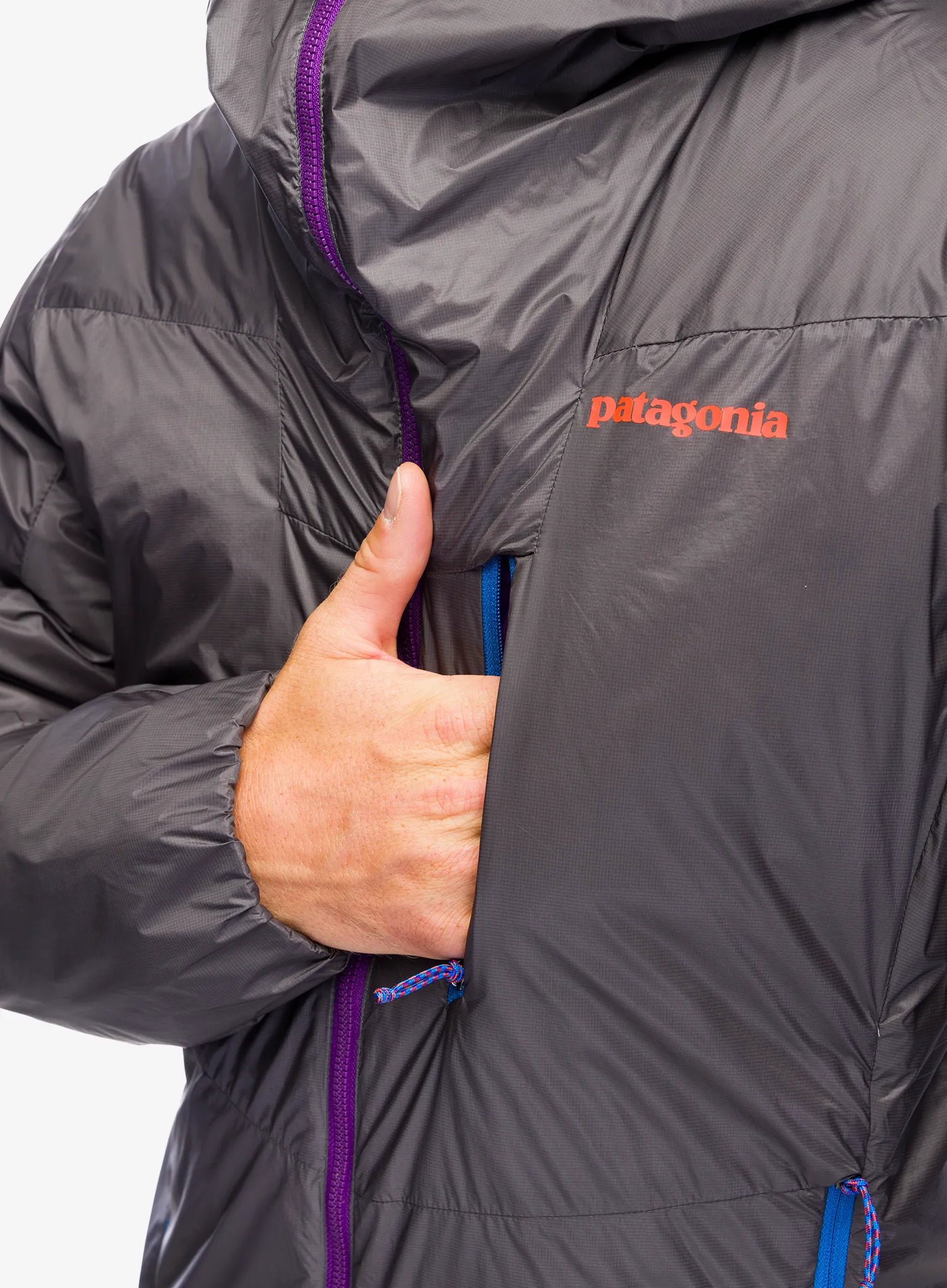 Geaca izolată Patagonia DAS Light Hoody - forge grey