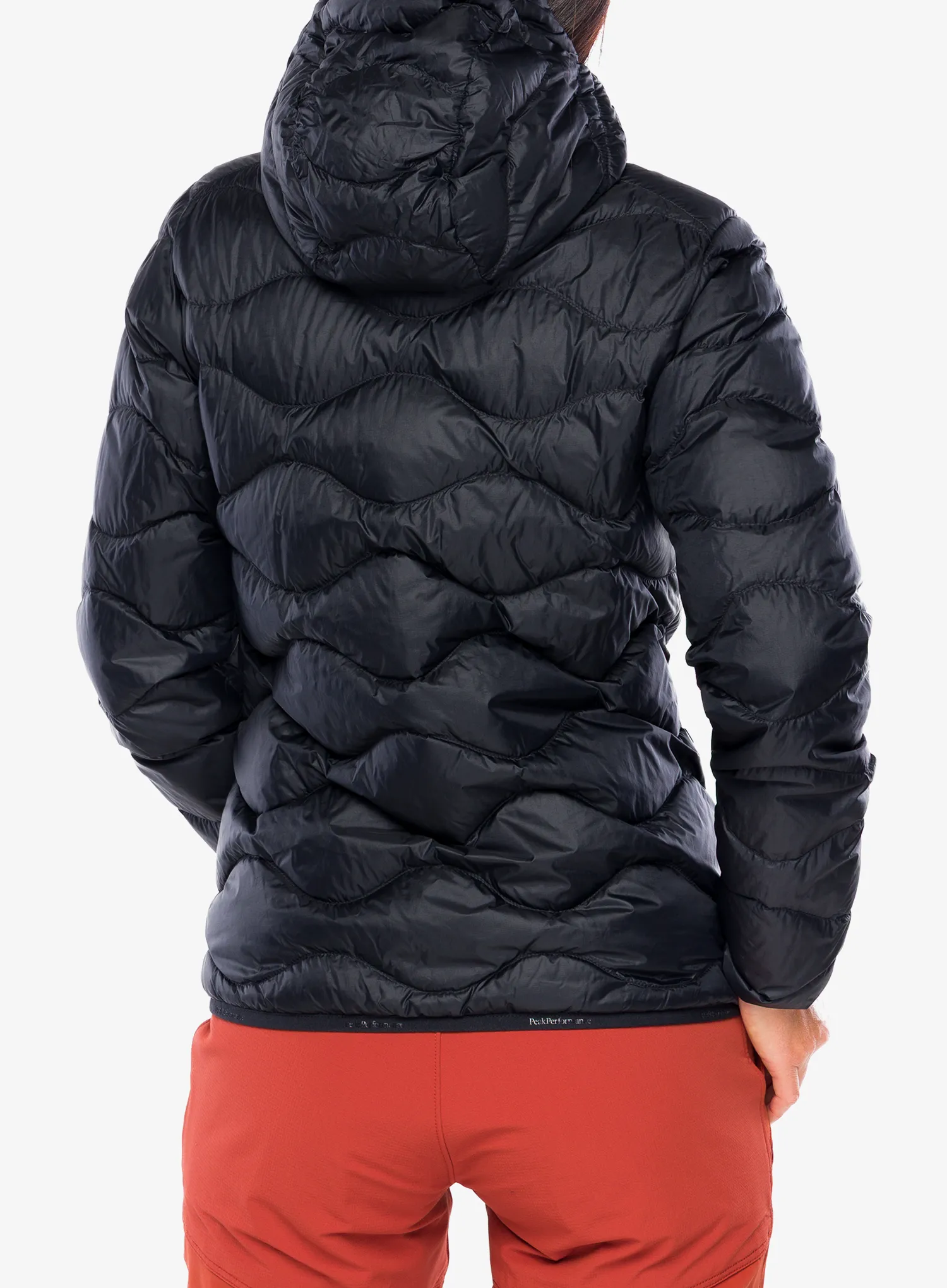 Geaca matlasata femei Peak Performance Helium Down Hood Jacket - black