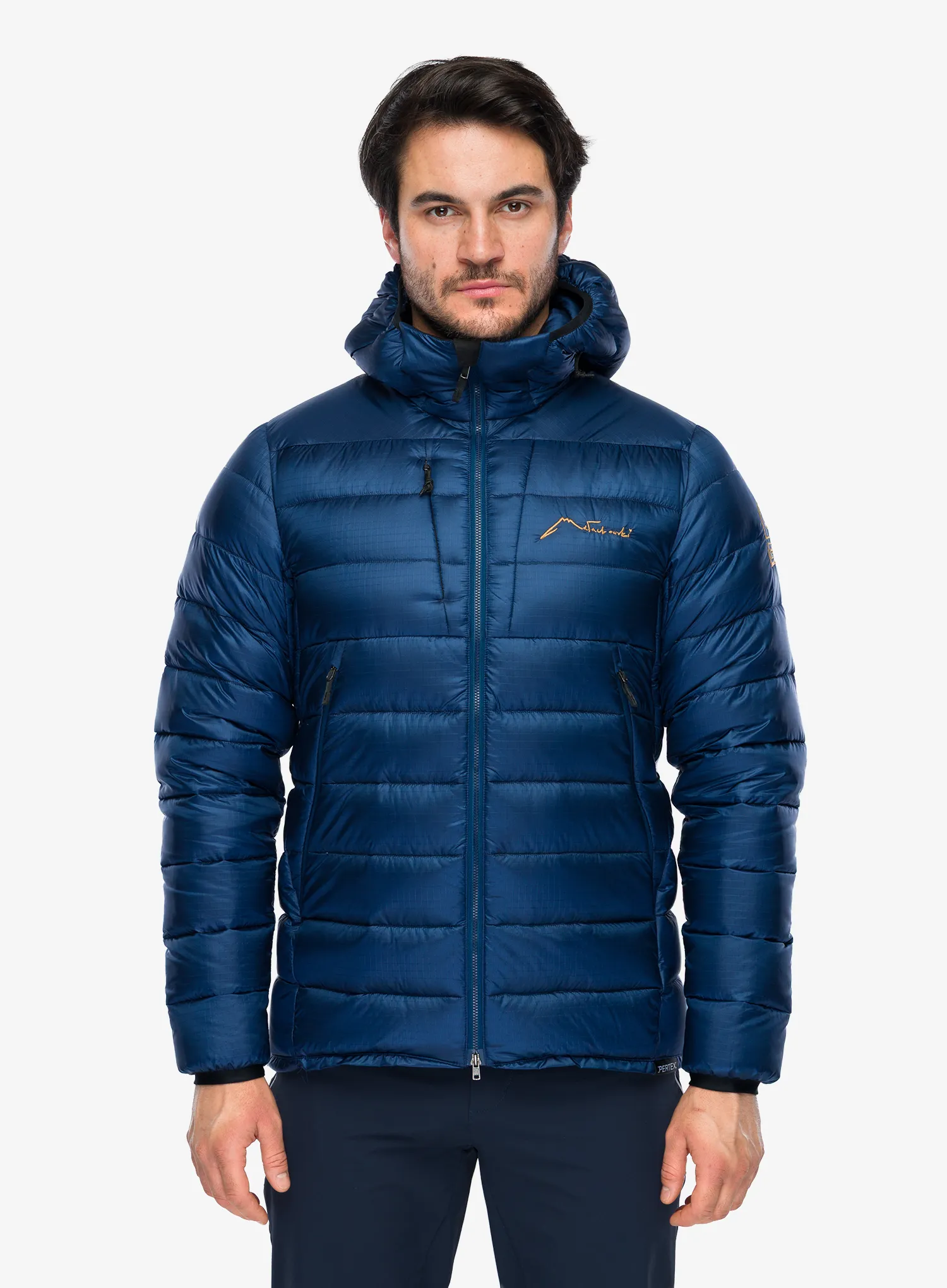 MalachowskiClimber_navy5904063706204o.webp