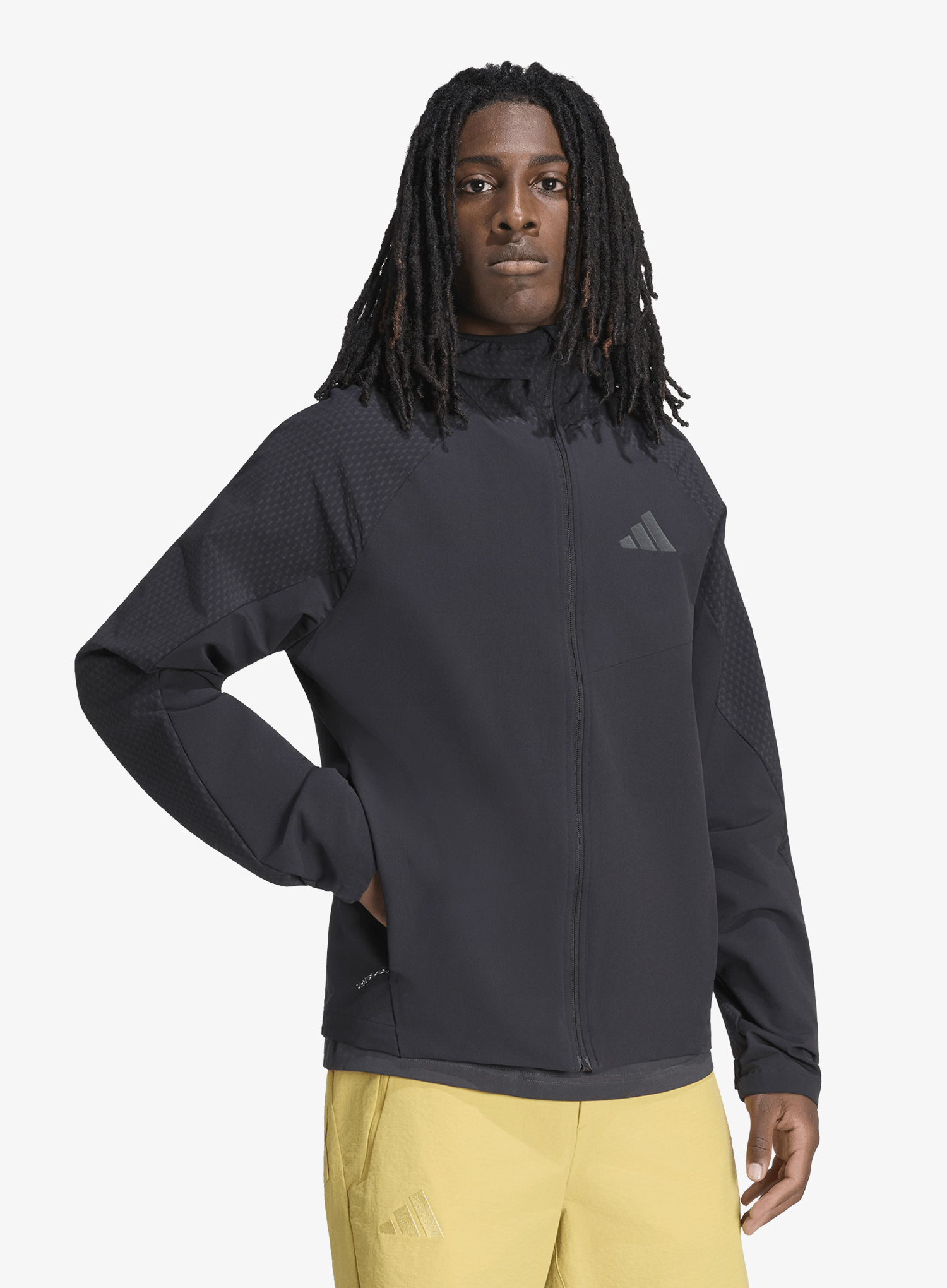 adidasTERREXMultiClimawarmSoftshellJacket_black_fw26_4069995896346_1_490.webp