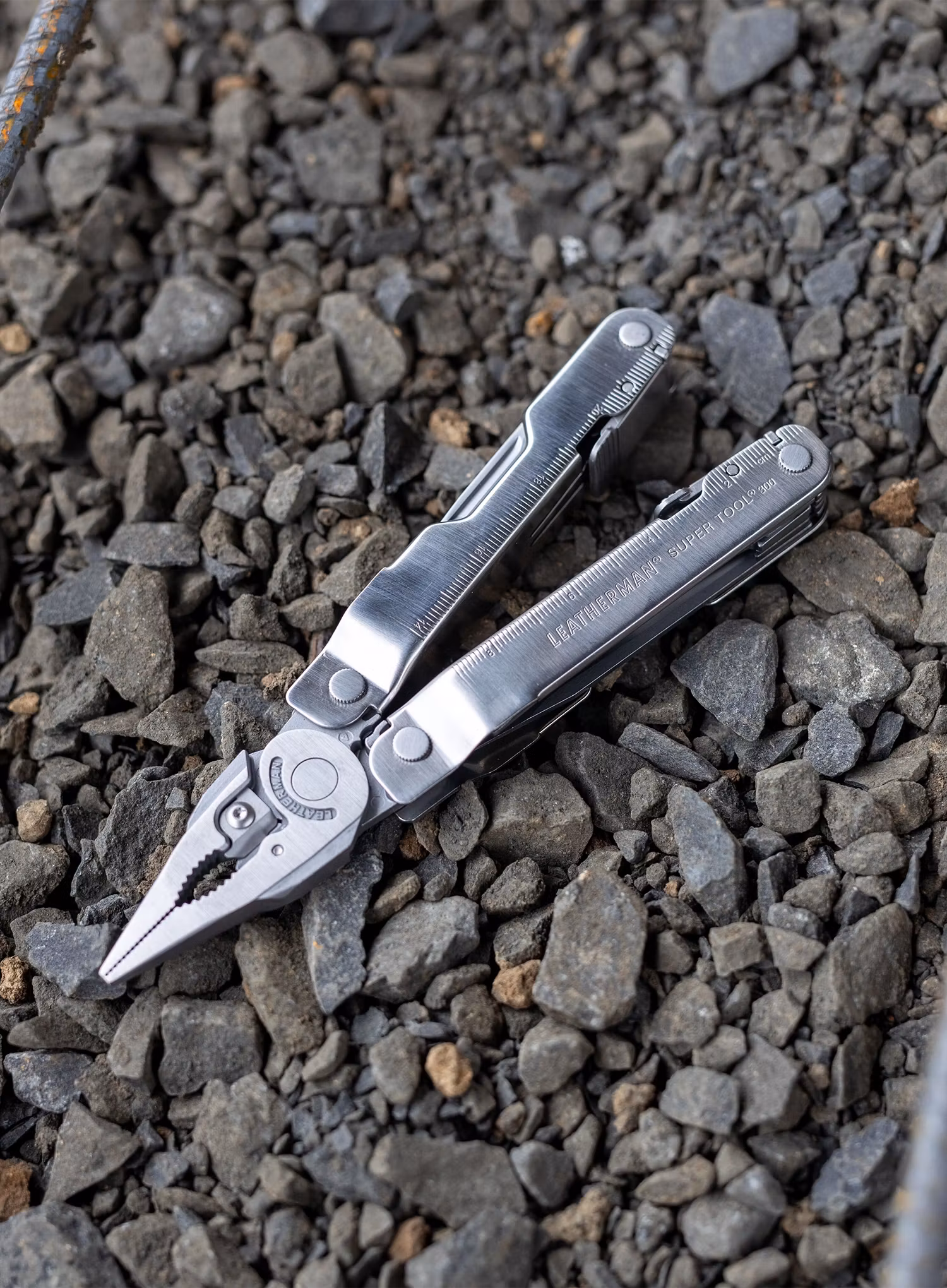 Unealta multifunctionala Leatherman Super Tool 300 - stainless