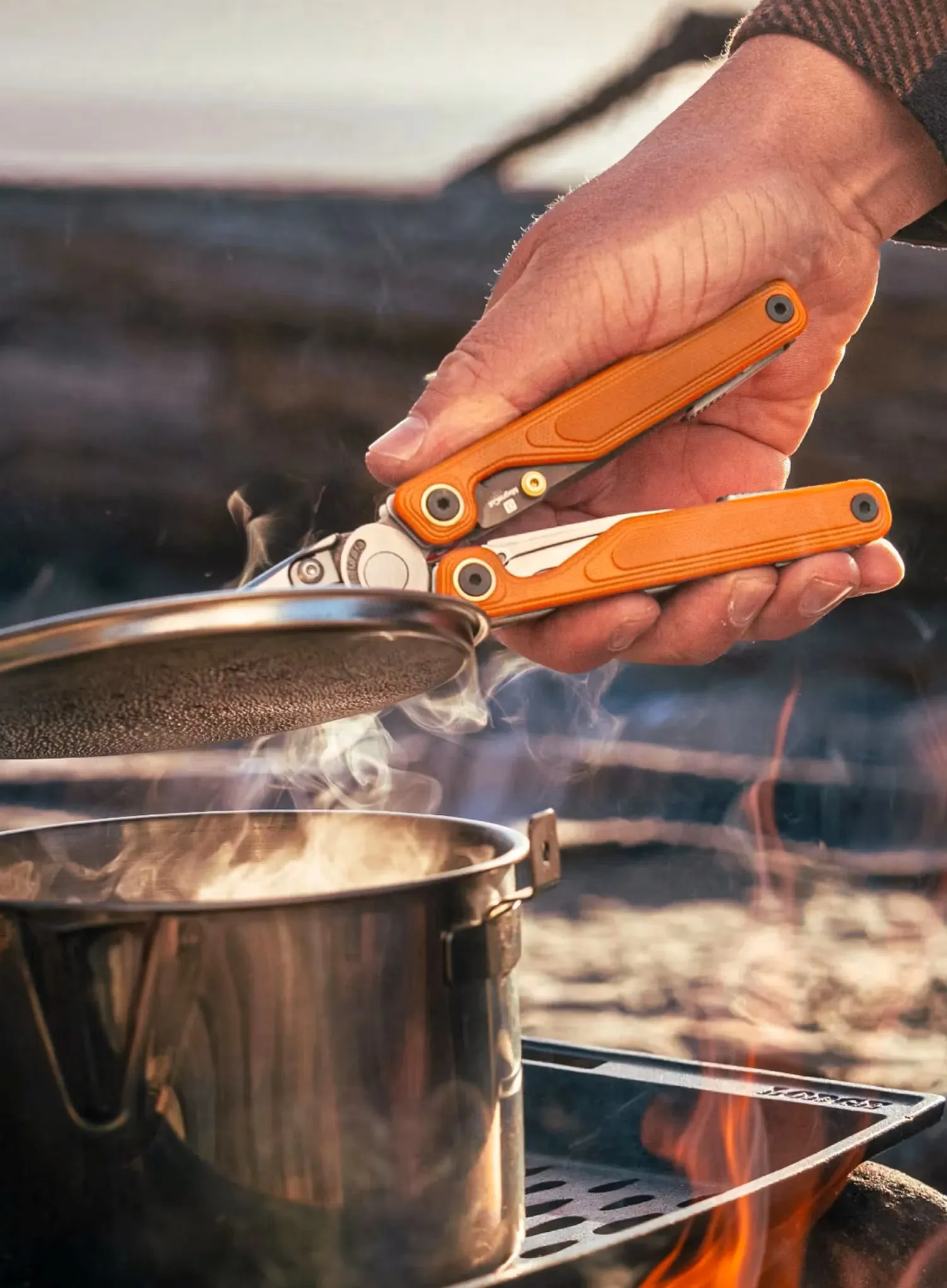 Unealta multifunctionala Leatherman Wave Alpha + Free Bit Kit - canyonland