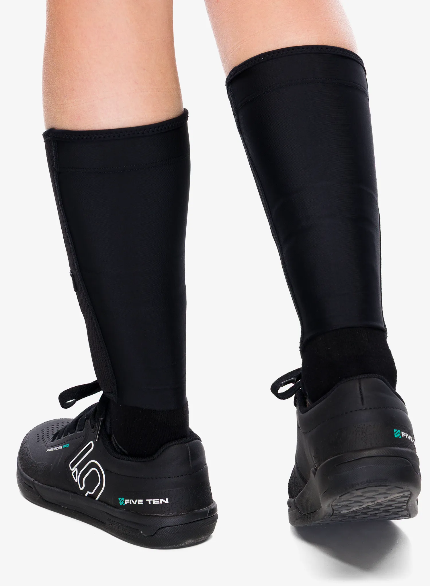 Protectii ciclism Sweet Protection Shin Guards Light - black