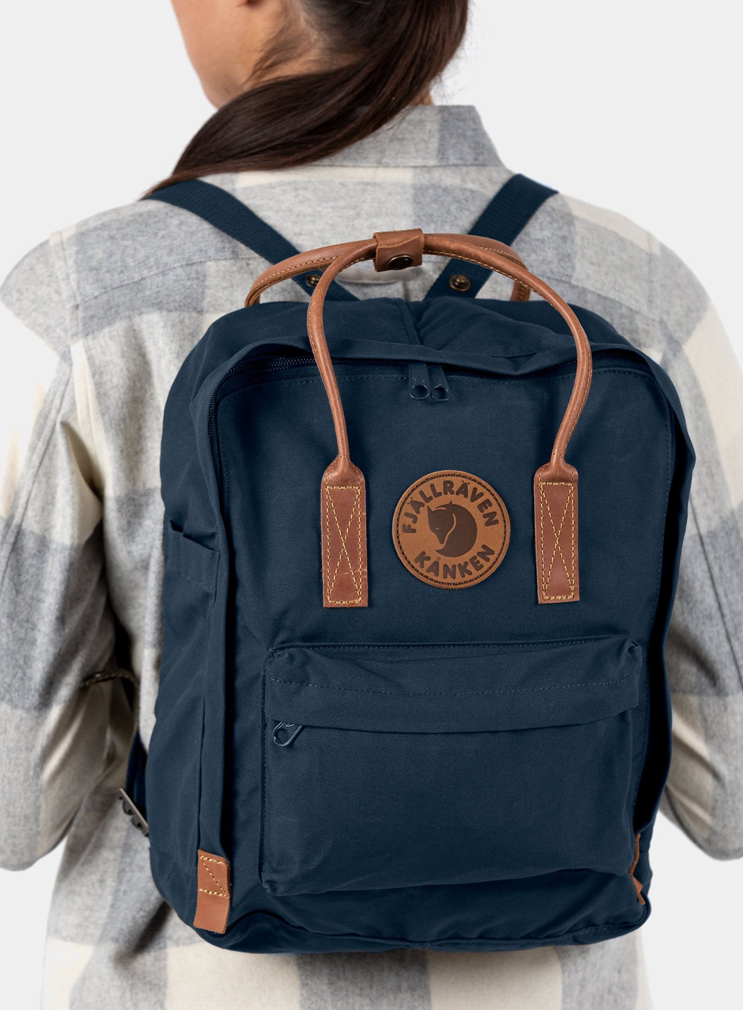 Rucsac de oras Fjallraven Kanken No. 2 - navy