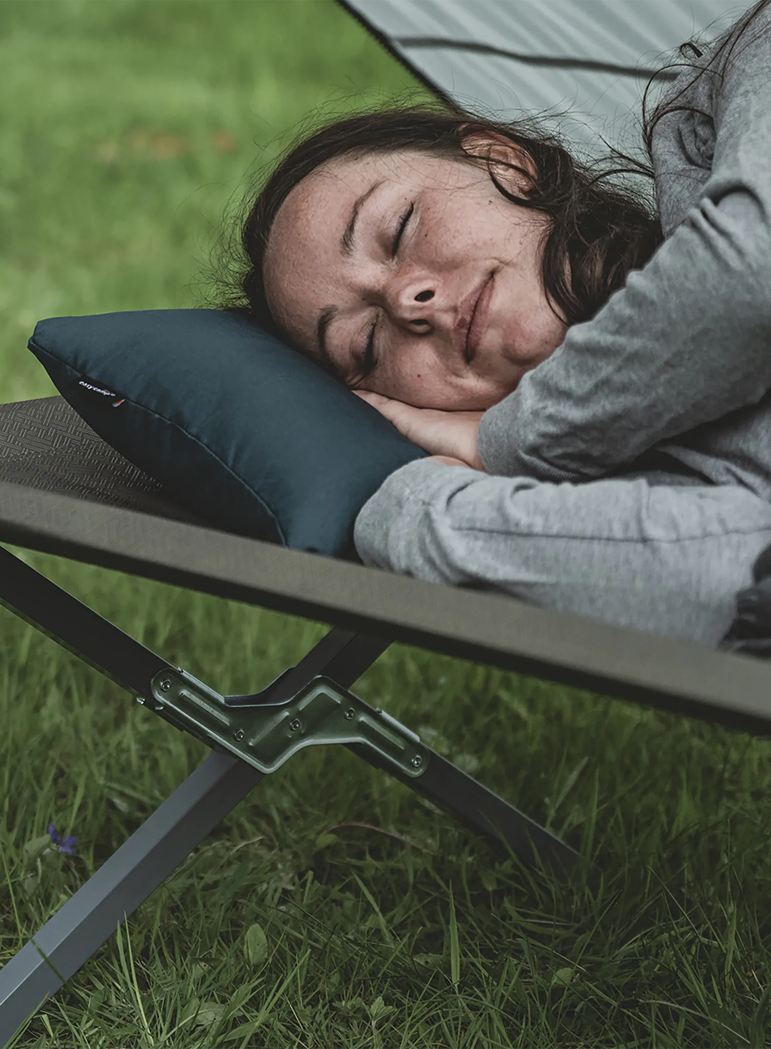 Pernă de voiaj Easy Camp Raven Compact Pillow