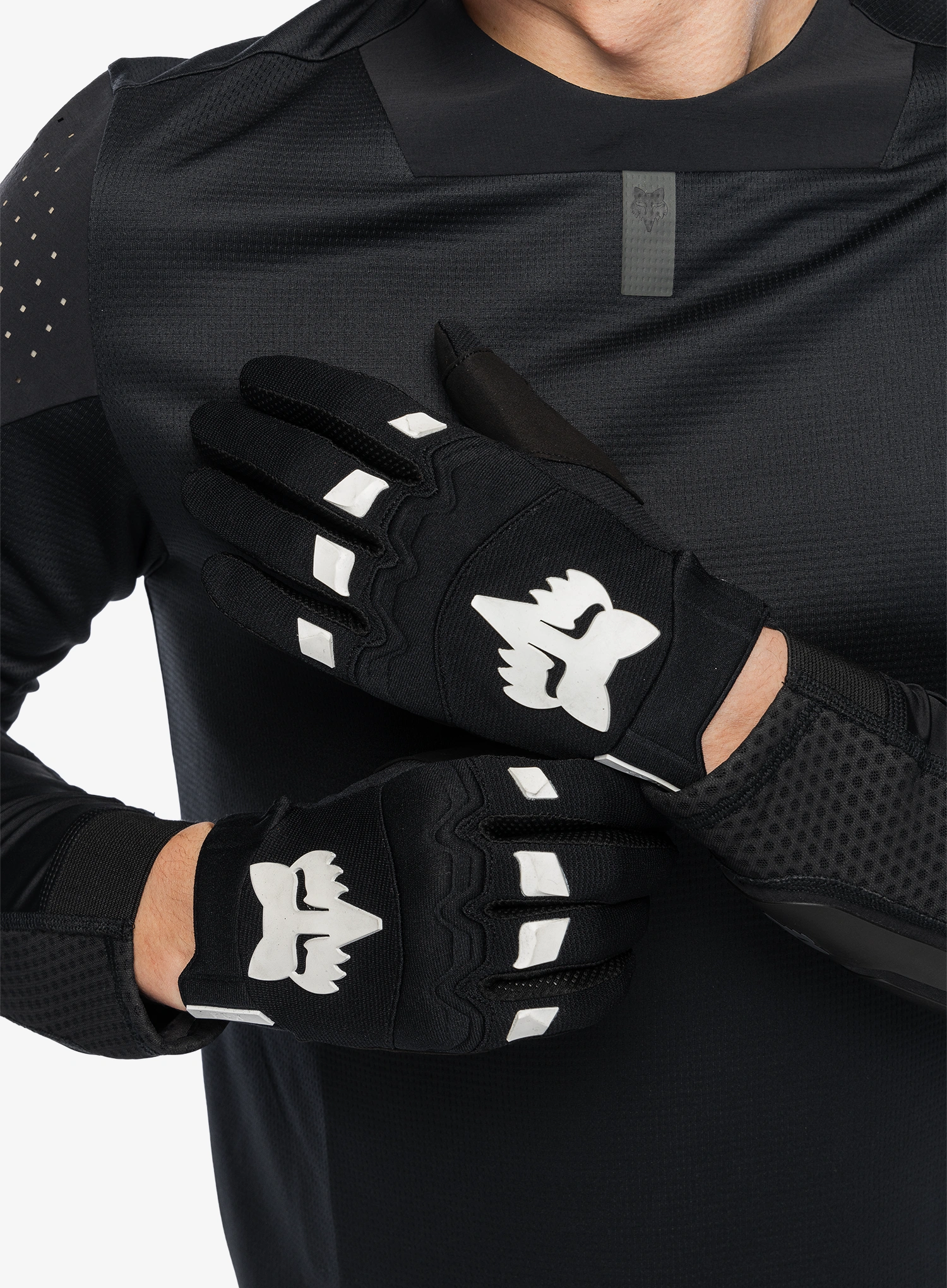 Mănuși ciclism Fox Dirtpaw Glove - black/black/white