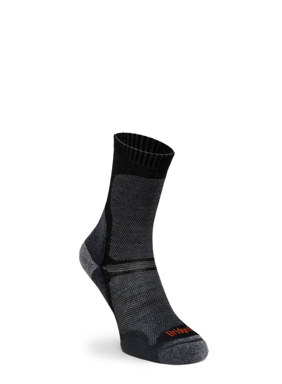 BridgedaleHikeUltraLtT2MerinoPCrewblack610306142931a.webp