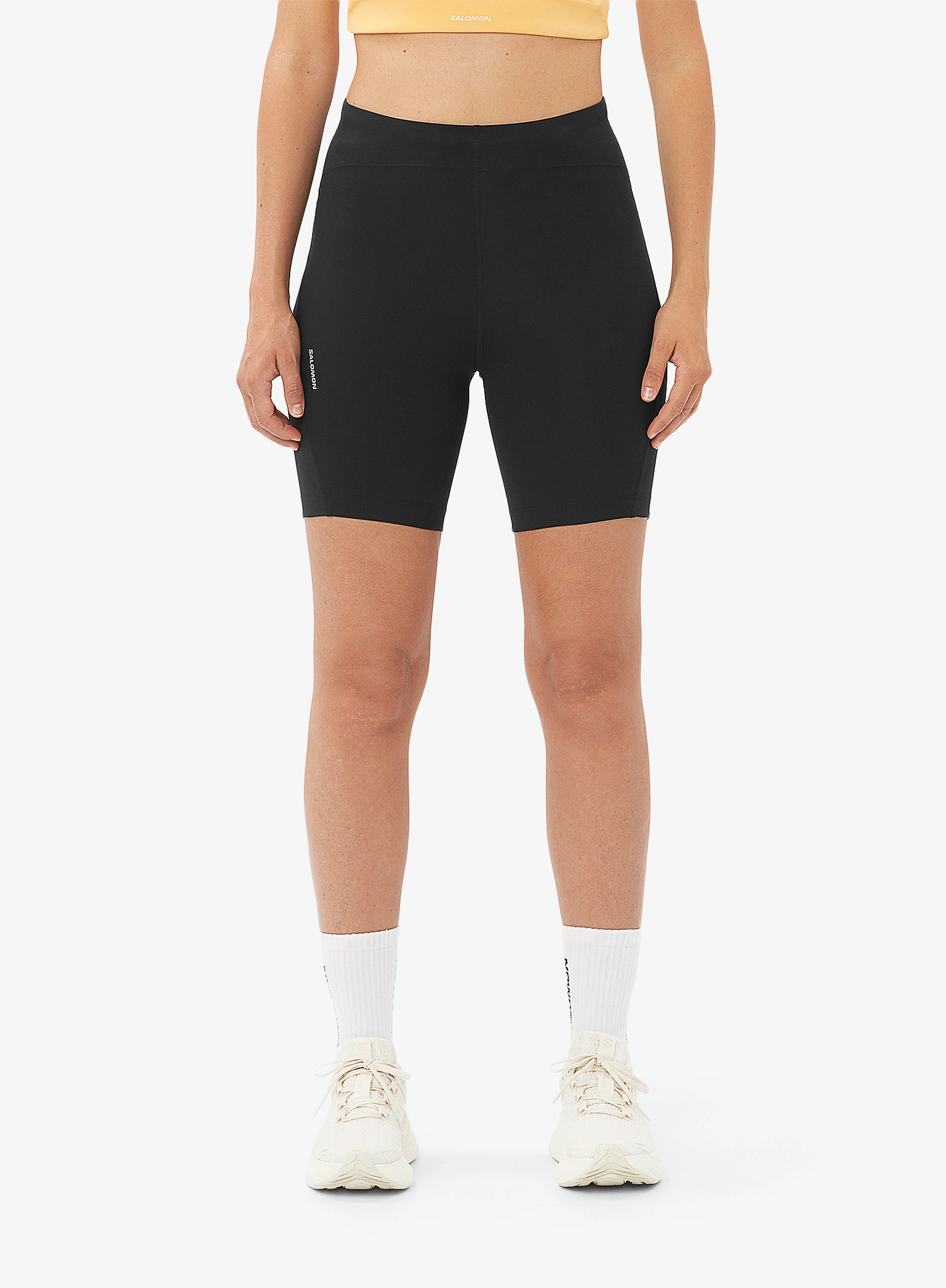 Pantaloni scurti alergare femei Salomon Shkout C Shorts Tights 6 - deep black