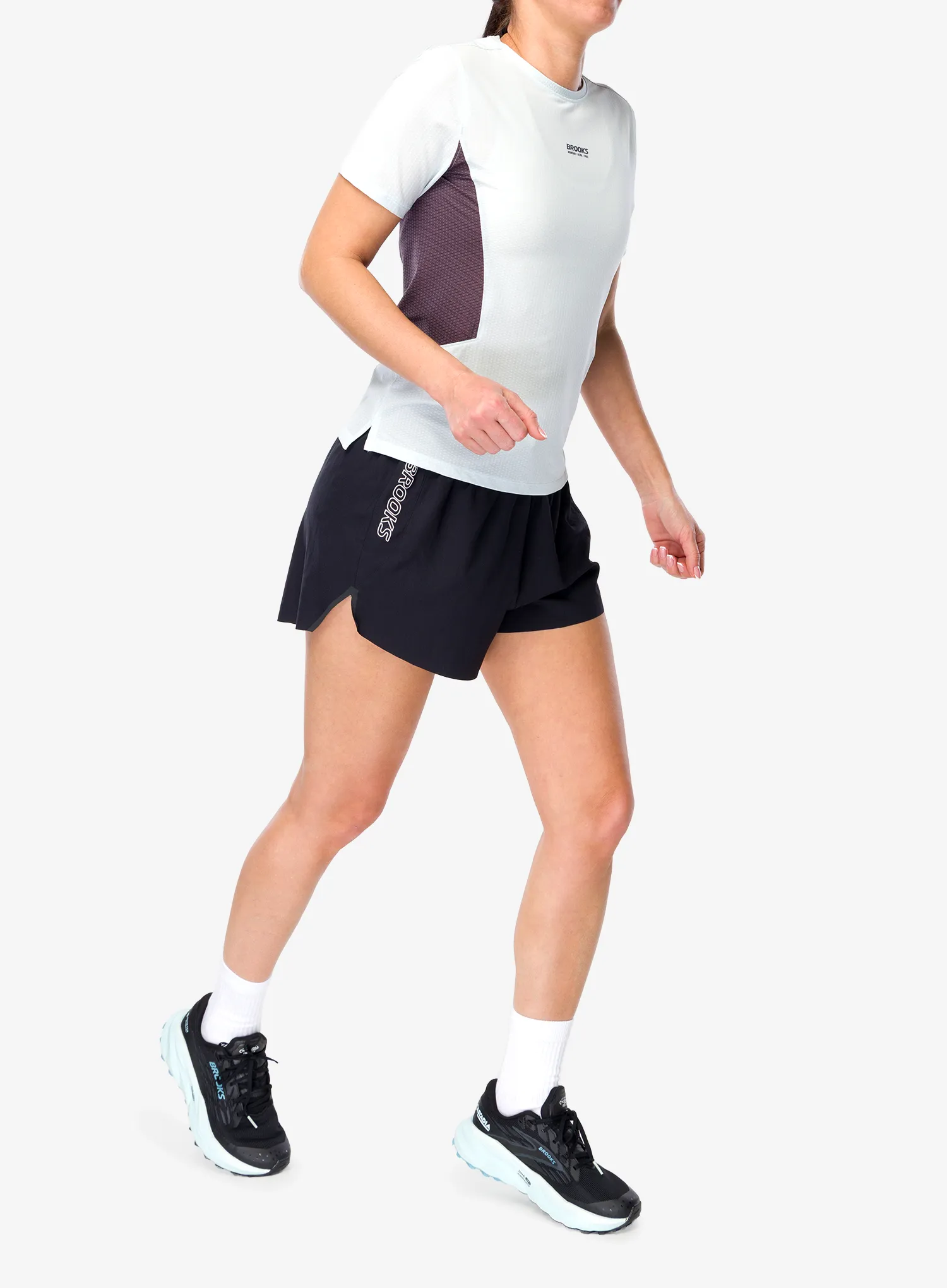 Pantaloni scurti alergare femei Brooks Cascadia Short - black