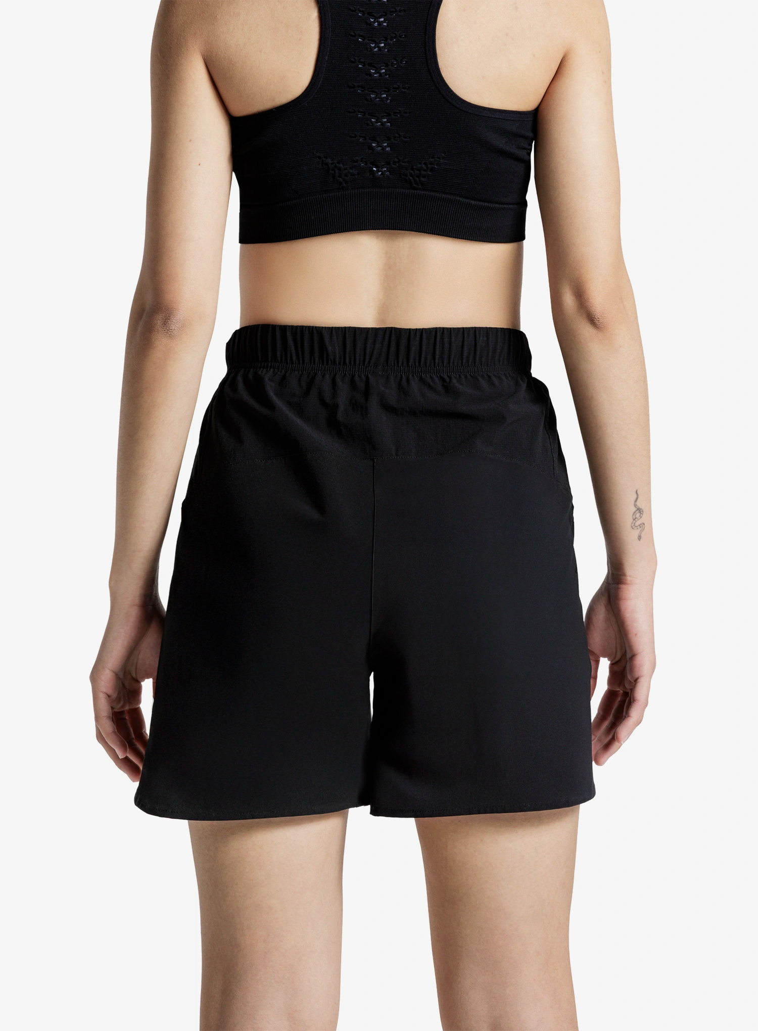 Pantaloni scurti alergare femei X-Bionic Corefusion Run Discover Shorts - x black/black
