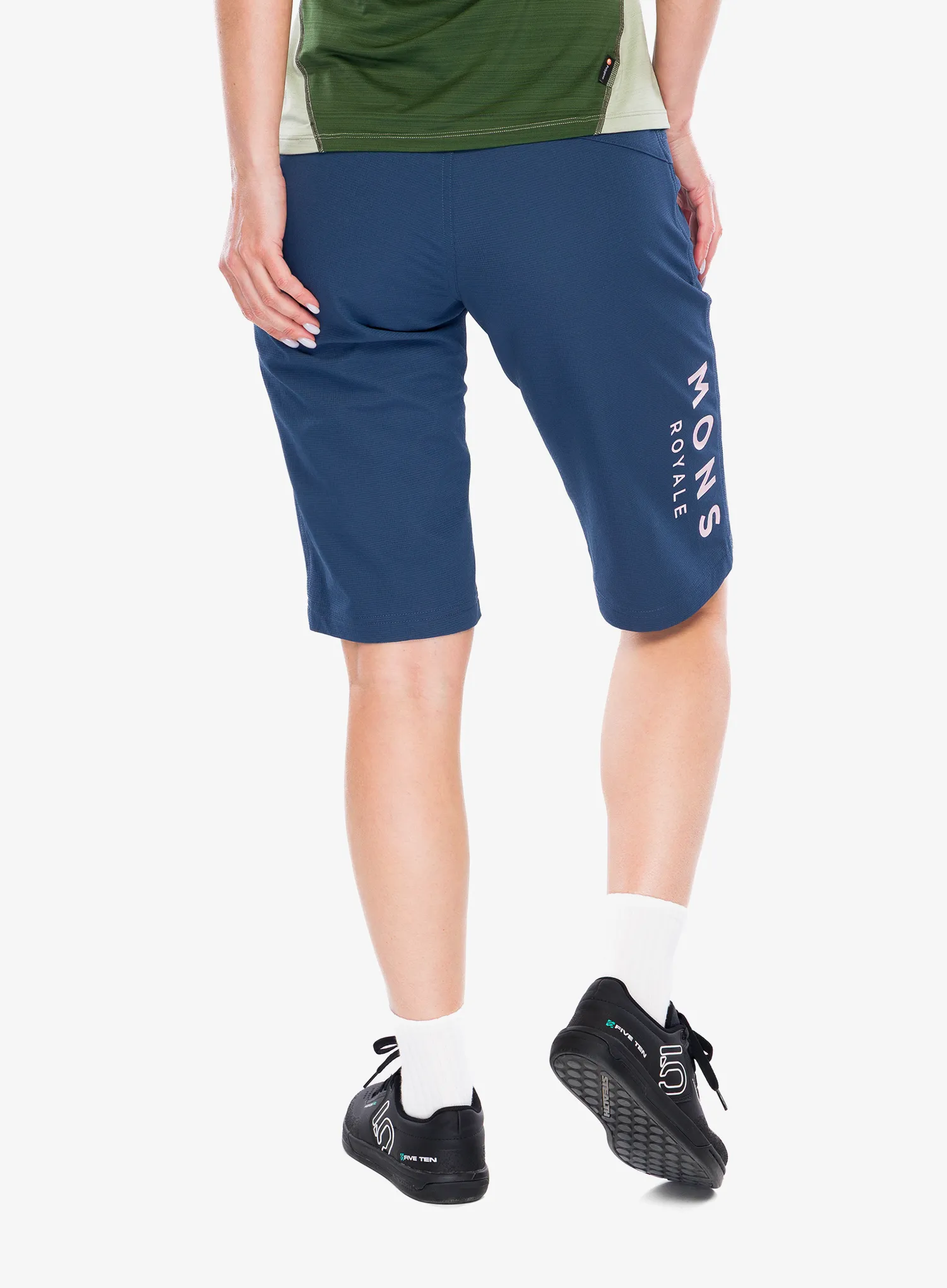 Pantaloni scurti ciclism femei Mons Royale Momentum 2.0 Bike Shorts - dark denim