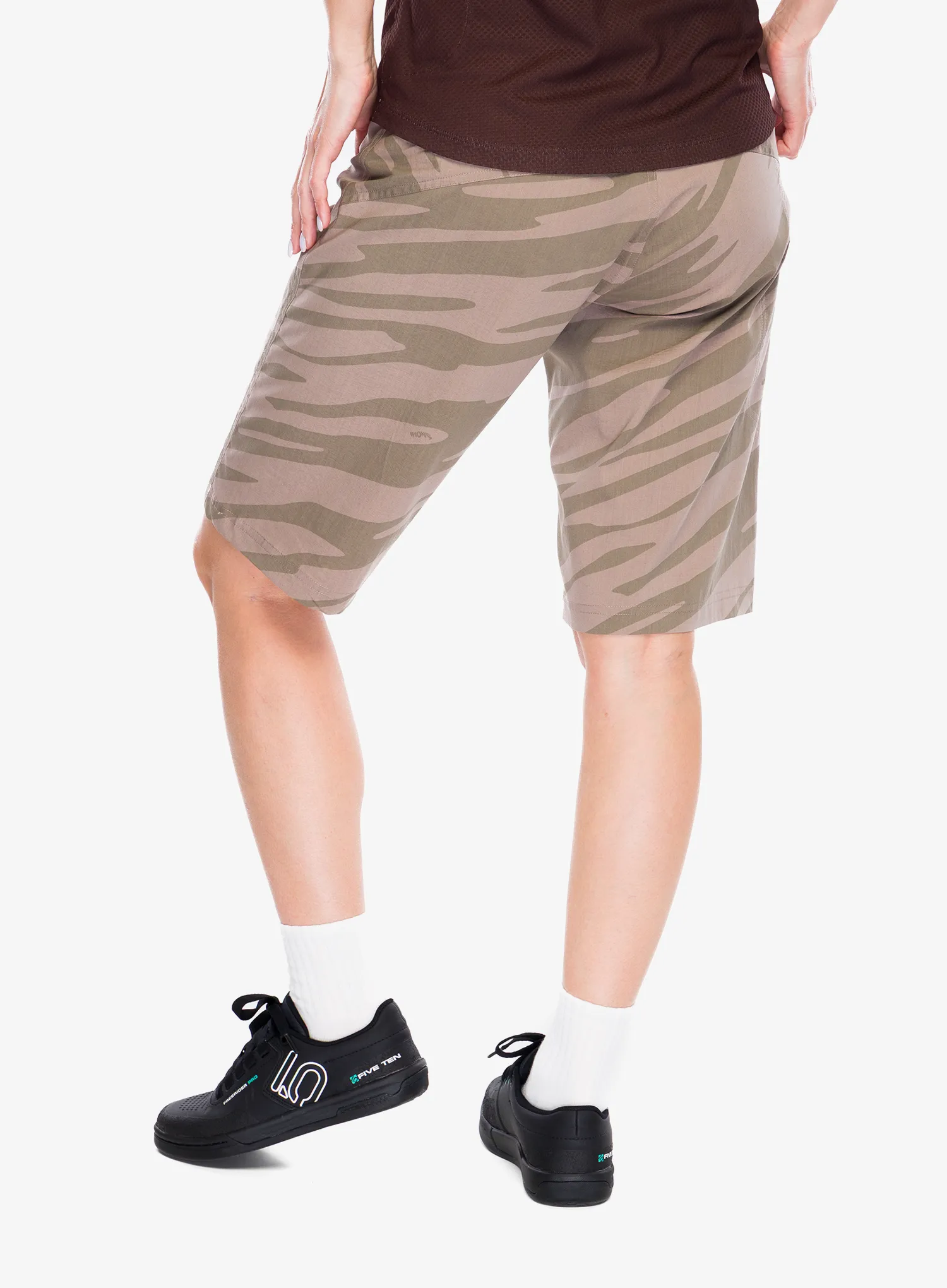 Pantaloni scurti ciclism femei Mons Royale Virage Bike Shorts - undercover camo