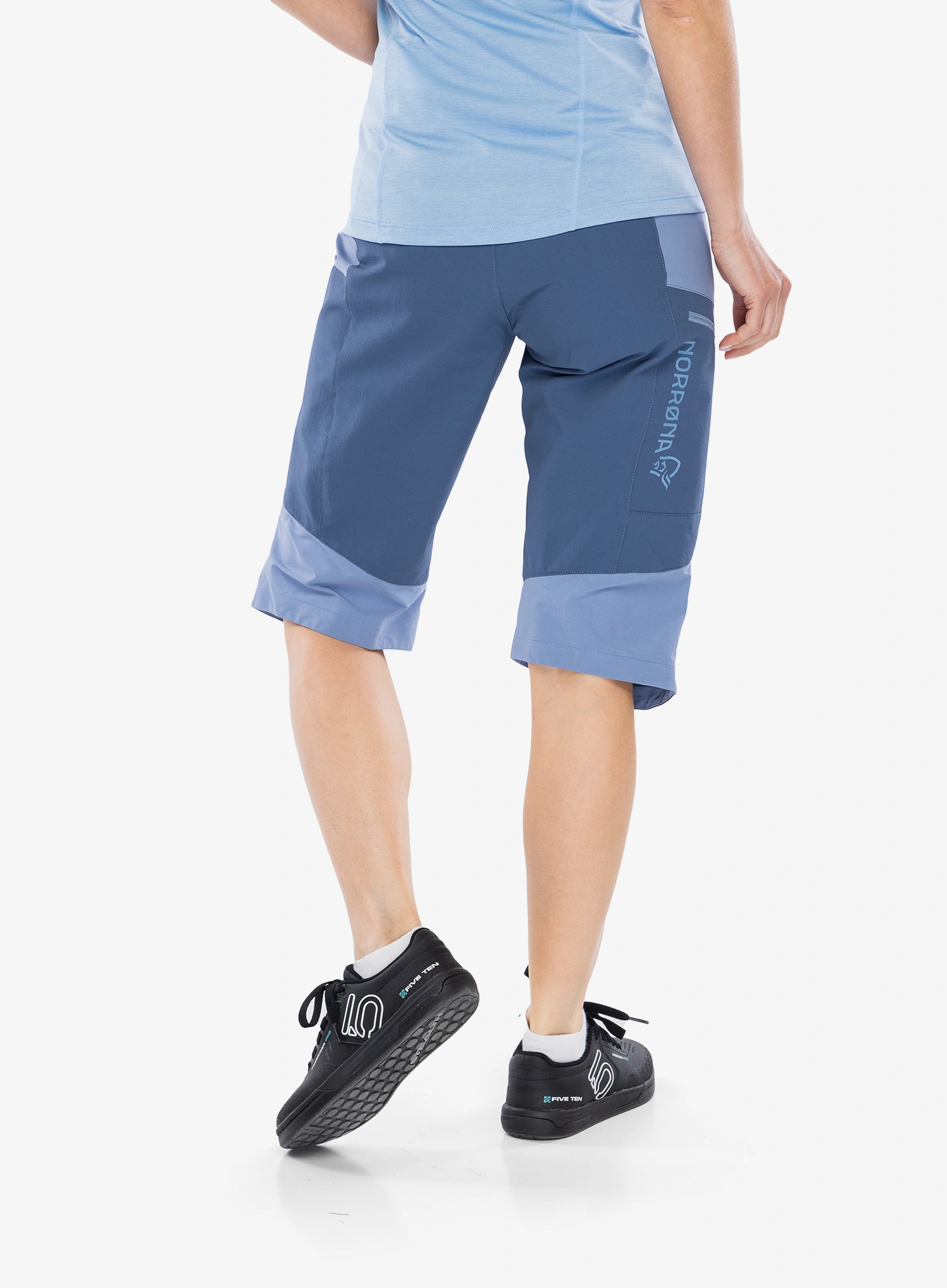 Pantaloni scurti ciclism femei Norrona Fjora Flex1 Shorts - infinity