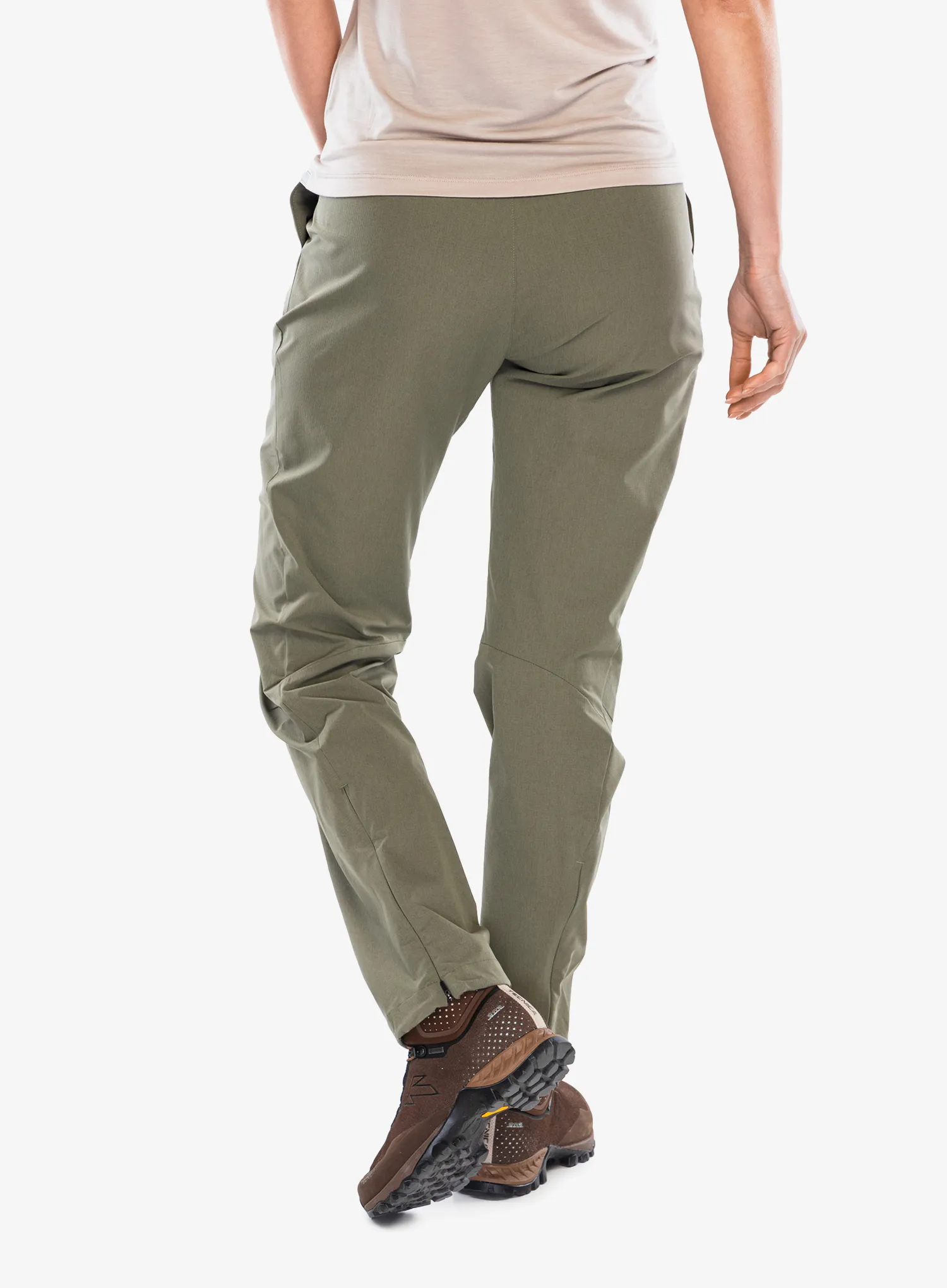 Pantaloni drumetie femei Houdini Go Pants - sage green