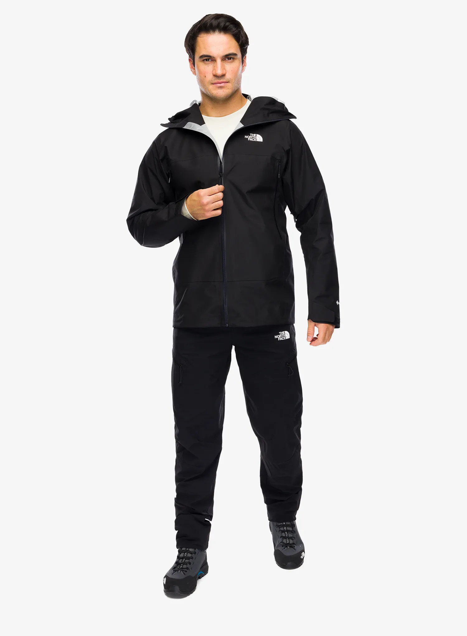 Pantaloni drumetie The North Face Exploration Reg Tapered Pants - tnf black