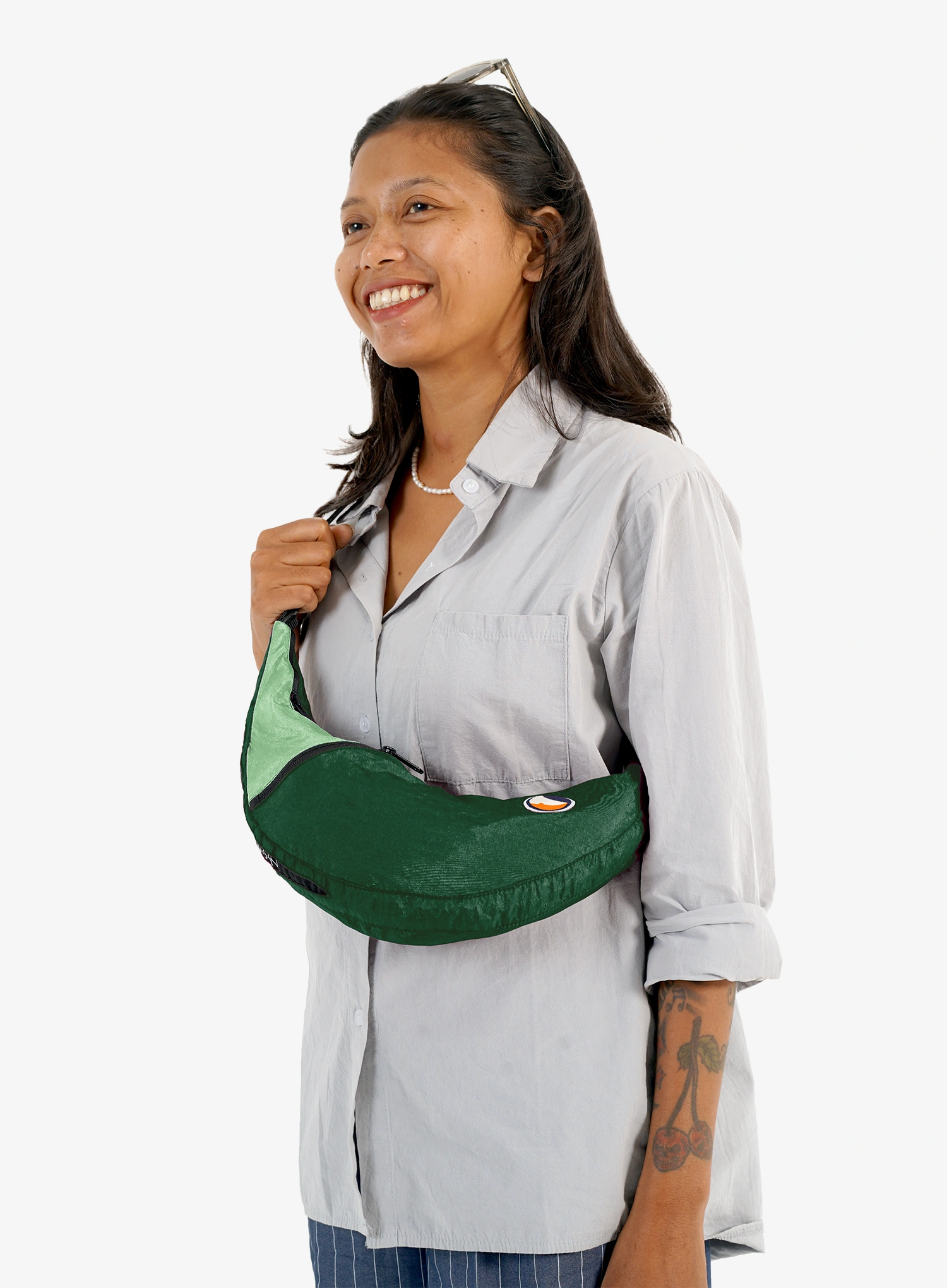 Geantă Ticket To The Moon Upcycled Sling Bag - dark green/jade green