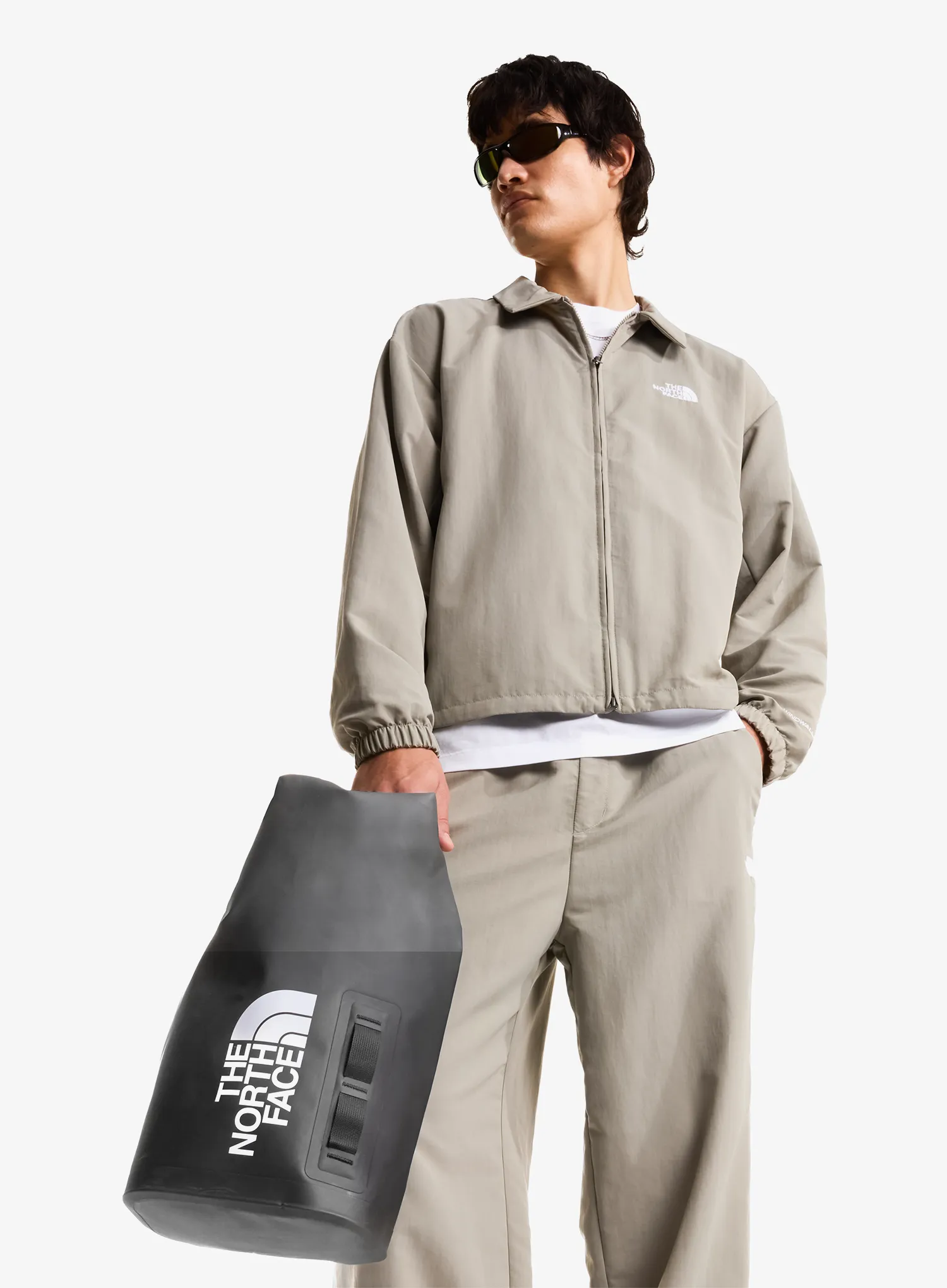 Geanta impermeabila The North Face Base Camp Dry Bag 12L - black/white